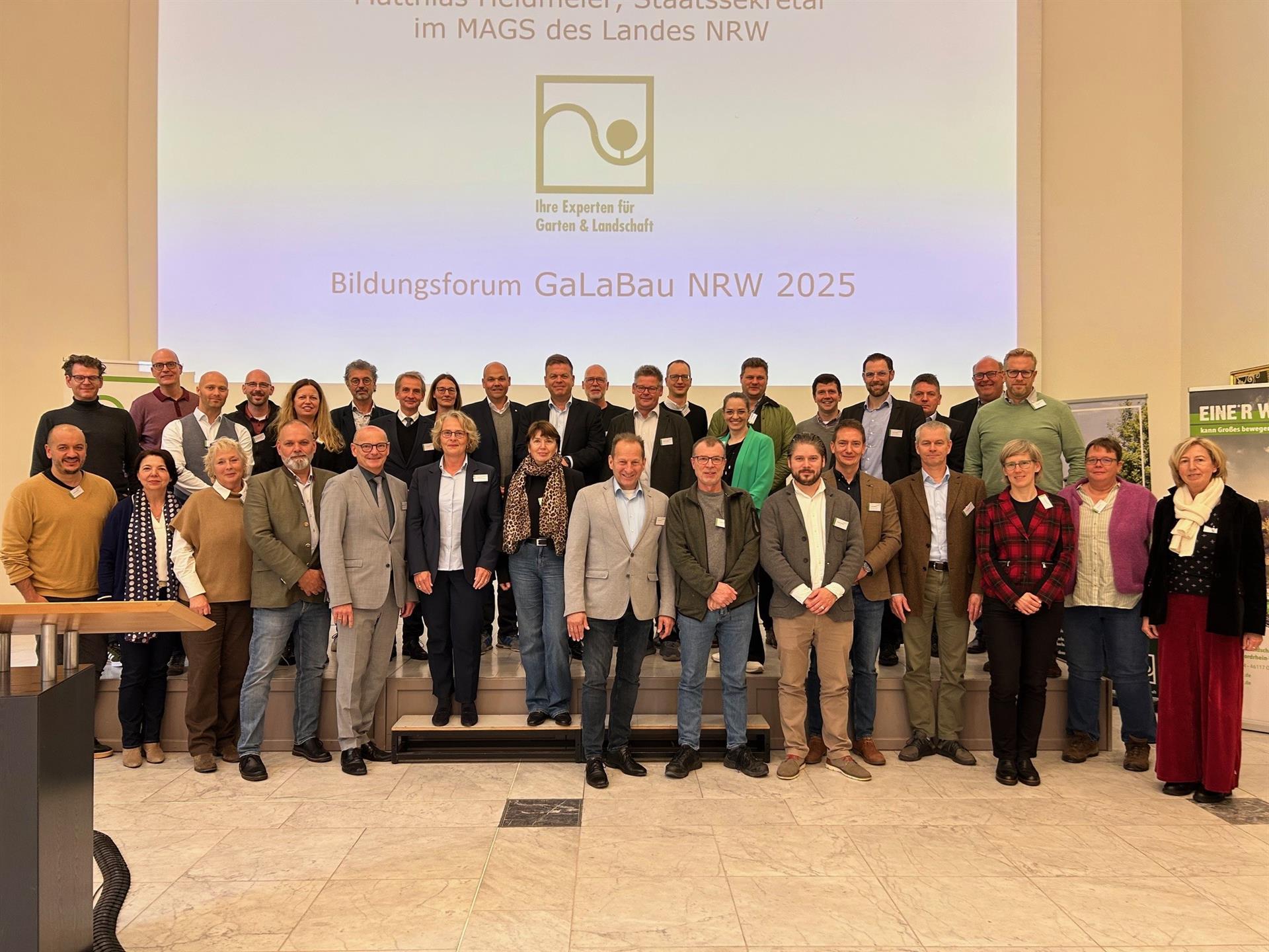 Der GaLaBau in NRW hat Zukunft: Starke Impulse für moderne Aus- und Weiterbildung